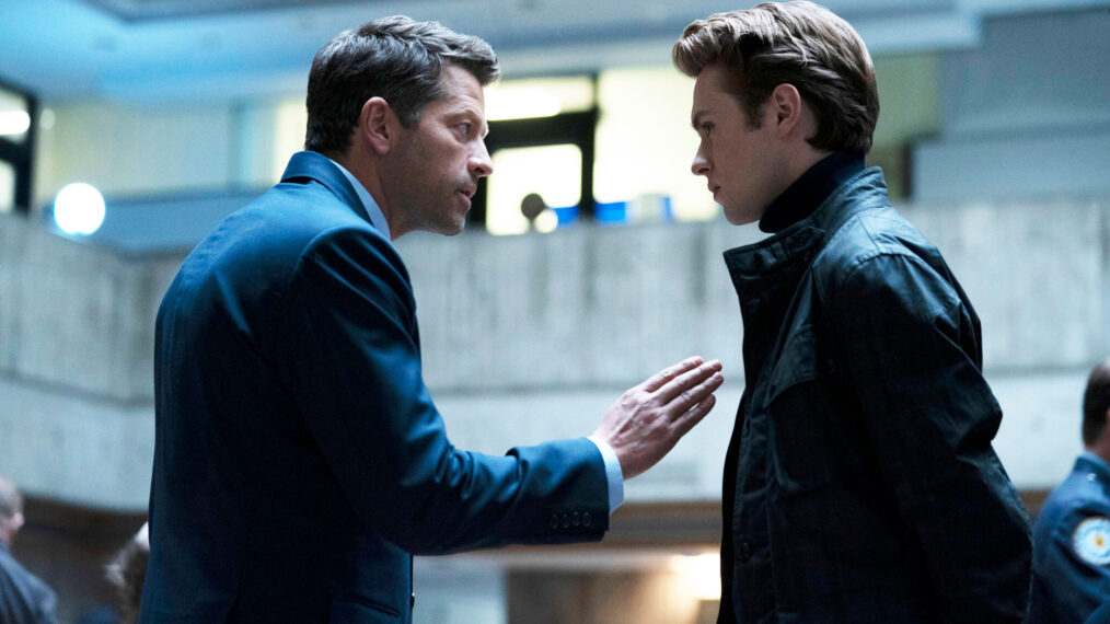 Gotham-Knights-Misha-Collins-Oscar-Morgan